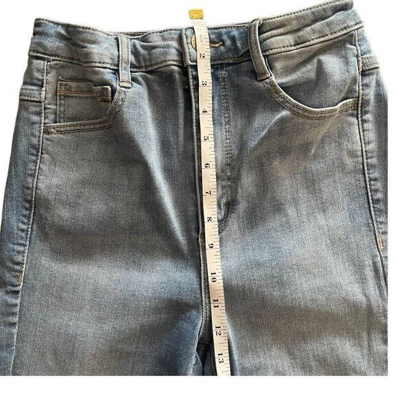 Garage Light Wash Distressed Faded High Rise Skinny Leg Denim Jeans SZ 5 26x28 - Picture 7 of 9